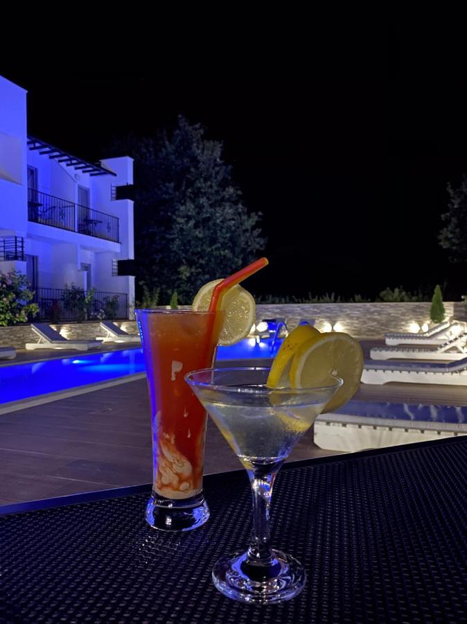 Hotel Halibas Ulcinj Kültér fotó