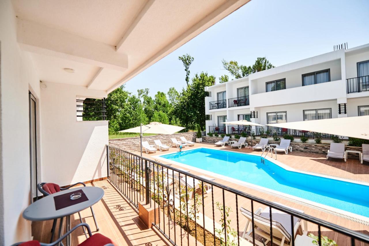 Hotel Halibas Ulcinj Kültér fotó